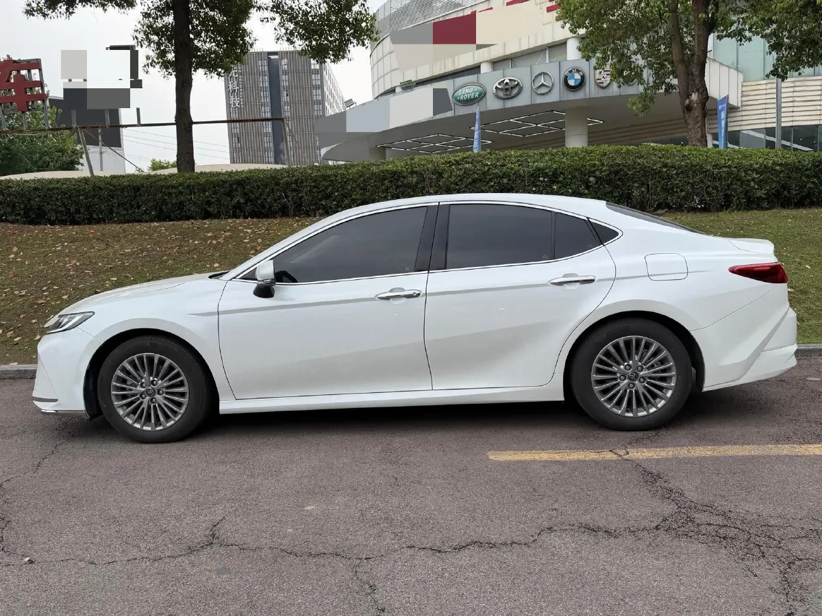 2024 Toyota Camry 2.0L 173HP L4 CVT,autocango,china used car exporter,china ev exporter,chinese used car exporter,chinese used ev exporter