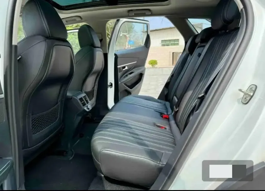 2021 Peugeot 4008 1.6T 170HP L4 8AT,autocango,china used car exporter,china ev exporter,chinese used car exporter,chinese used ev exporter