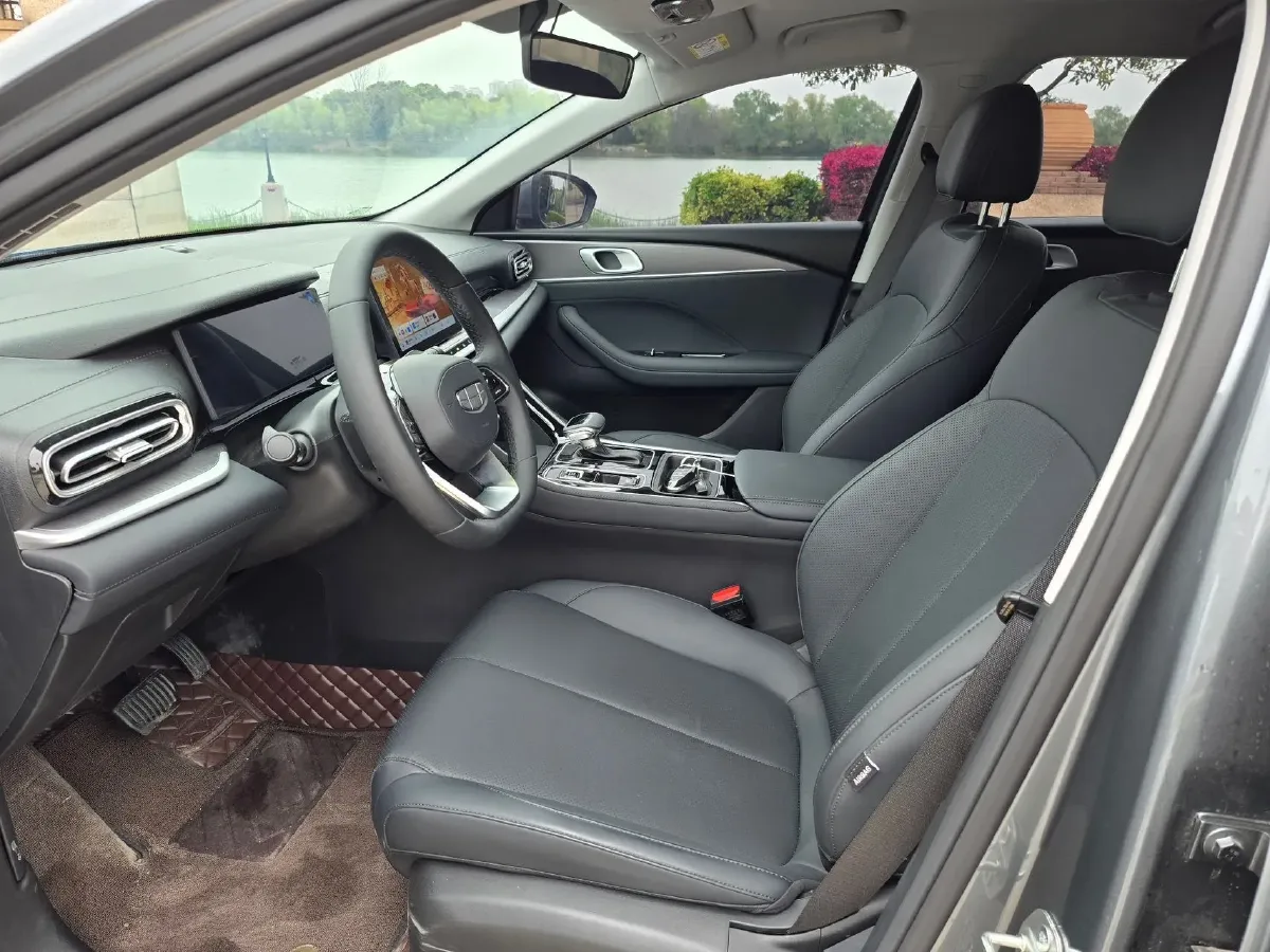 2026 Geely Emgrand 1.5L 120HP L4 CVT,autocango,china used car exporter,china ev exporter,chinese used car exporter,chinese used ev exporter