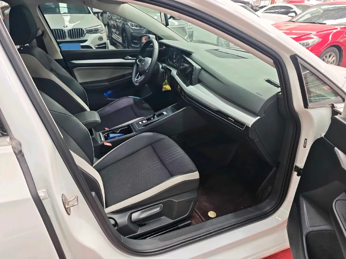 2021 Volkswagen Golf 1.4T 150HP L4 7DCT,autocango,china used car exporter,china ev exporter,chinese used car exporter,chinese used ev exporter