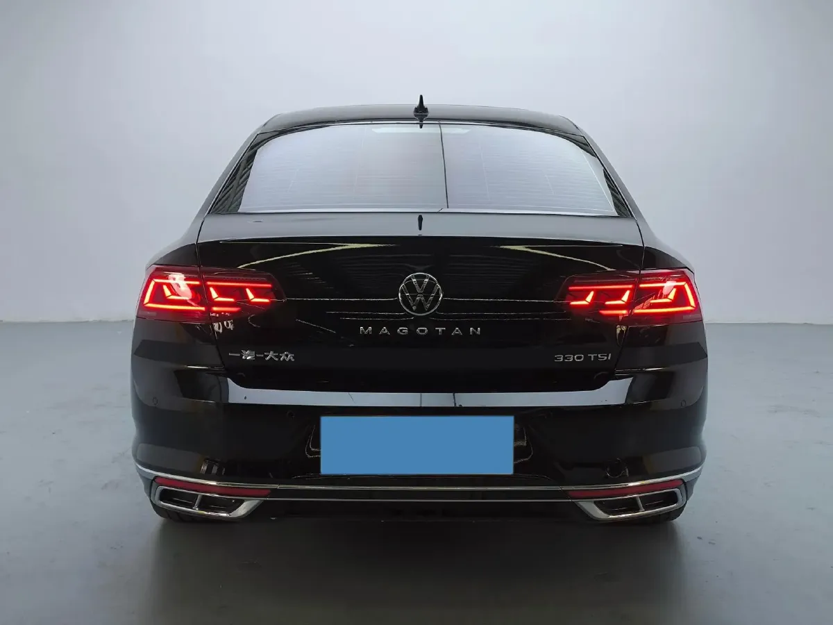 2023 Volkswagen Magotan 2.0T 186HP L4 7DCT,autocango,china used car exporter,china ev exporter,chinese used car exporter,chinese used ev exporter