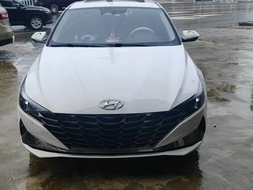 2021 Hyundai Elantra 1.5L 115HP L4 CVT,autocango,china used car exporter,china ev exporter,chinese used car exporter,chinese used ev exporter
