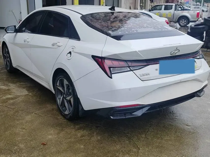 2021 Hyundai Elantra 1.5L 115HP L4 CVT,autocango,china used car exporter,china ev exporter,chinese used car exporter,chinese used ev exporter