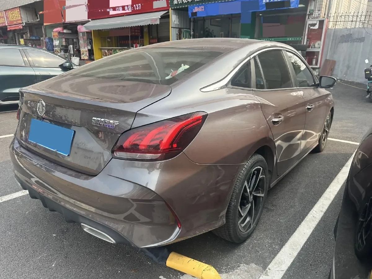 2021 MG 5 1.5T 173HP L4 7DCT,autocango,china used car exporter,china ev exporter,chinese used car exporter,chinese used ev exporter