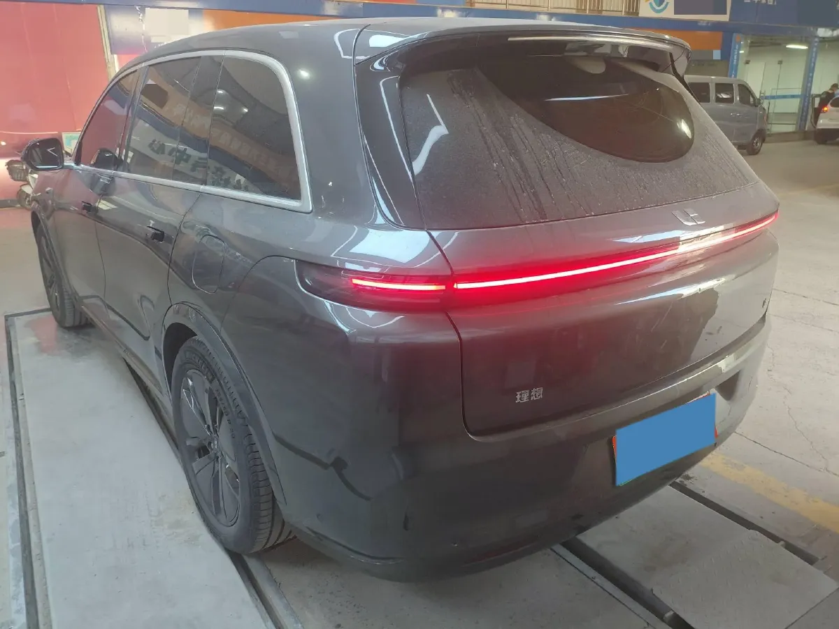 2024 Volvo S60 2.0T 197HP L4 7DCT,autocango,china used car exporter,china ev exporter,chinese used car exporter,chinese used ev exporter