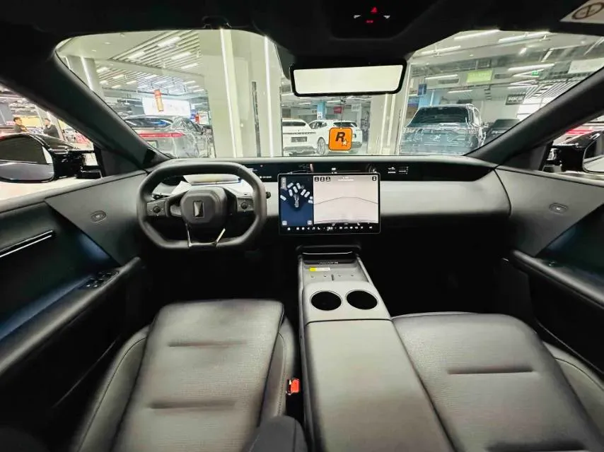 2025 Avatr 06 BEV,autocango,china used car exporter,china ev exporter,chinese used car exporter,chinese used ev exporter