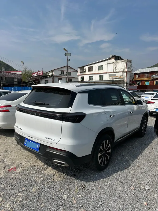 2024 Chery Tiggo 8 Plus 1.6T 197HP L4 7DCT,autocango,china used car exporter,china ev exporter,chinese used car exporter,chinese used ev exporter