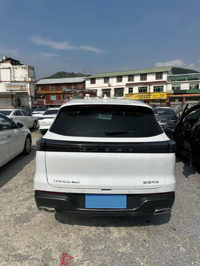 2024 Chery Tiggo 8 Plus 1.6T 197HP L4 7DCT,autocango,china used car exporter,china ev exporter,chinese used car exporter,chinese used ev exporter