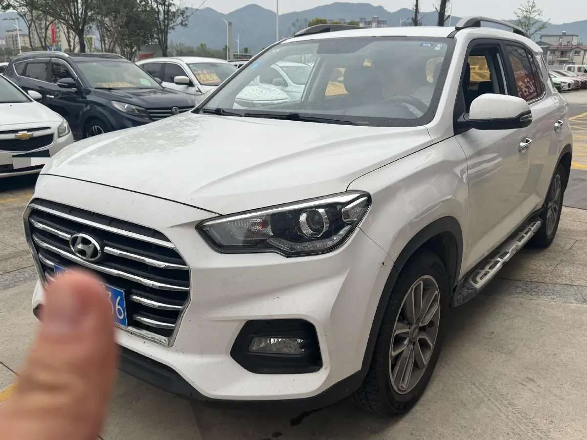 2018 Hyundai ix35 2.0L 160HP L4 6AT,autocango,china used car exporter,china ev exporter,chinese used car exporter,chinese used ev exporter