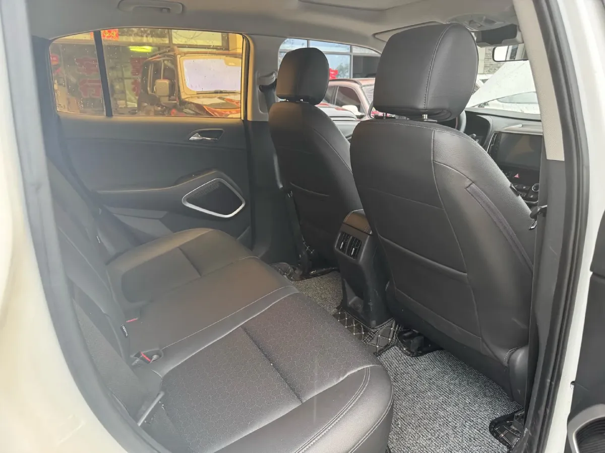 2018 Hyundai ix35 2.0L 160HP L4 6AT,autocango,china used car exporter,china ev exporter,chinese used car exporter,chinese used ev exporter