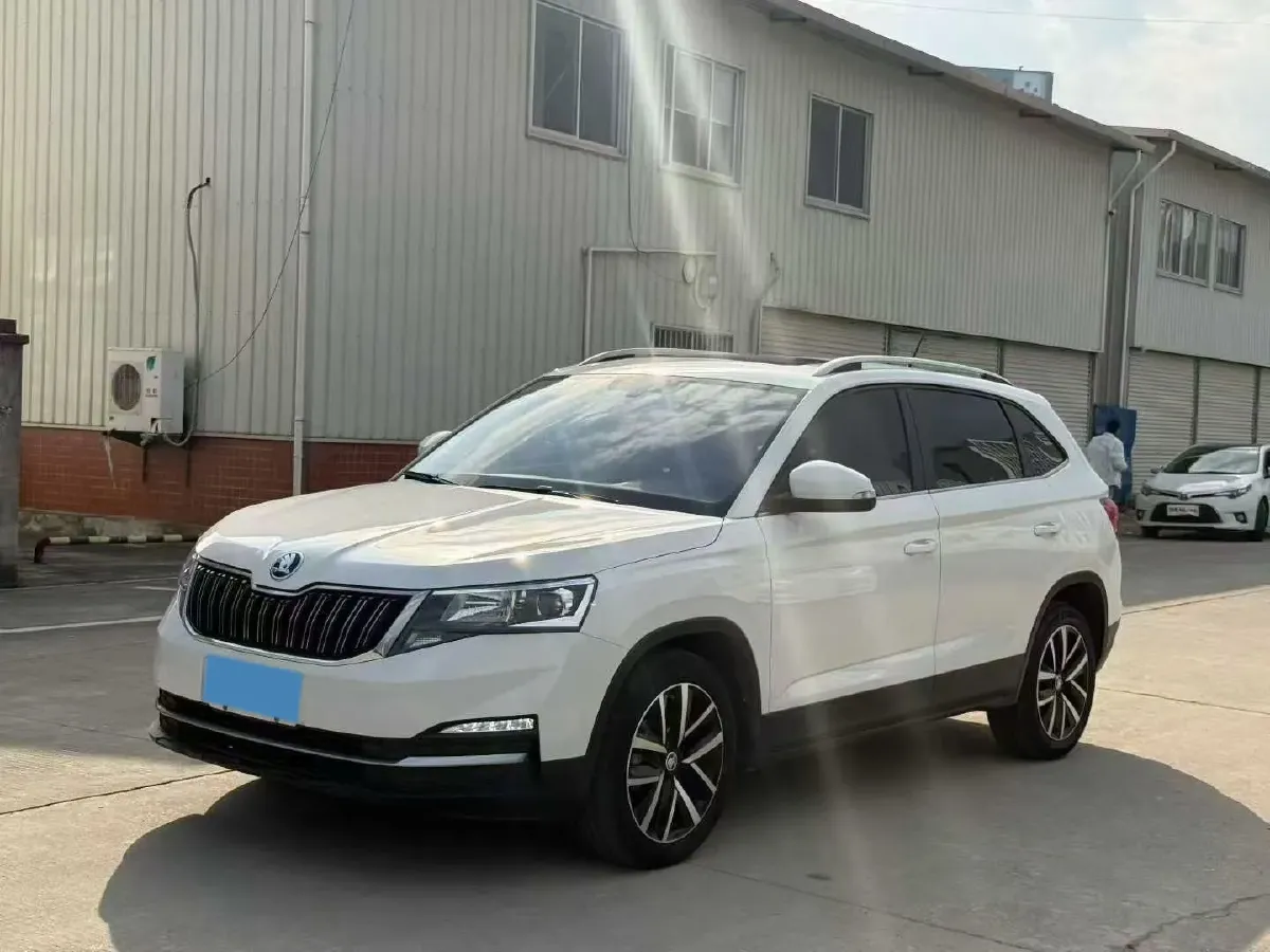 2020 Skoda Kamiq 1.5L 112HP L4 6AT,autocango,china used car exporter,china ev exporter,chinese used car exporter,chinese used ev exporter