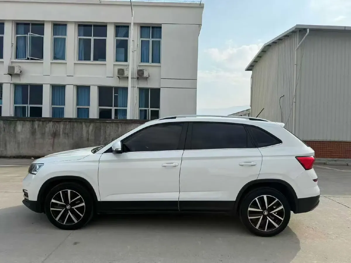 2020 Skoda Kamiq 1.5L 112HP L4 6AT,autocango,china used car exporter,china ev exporter,chinese used car exporter,chinese used ev exporter