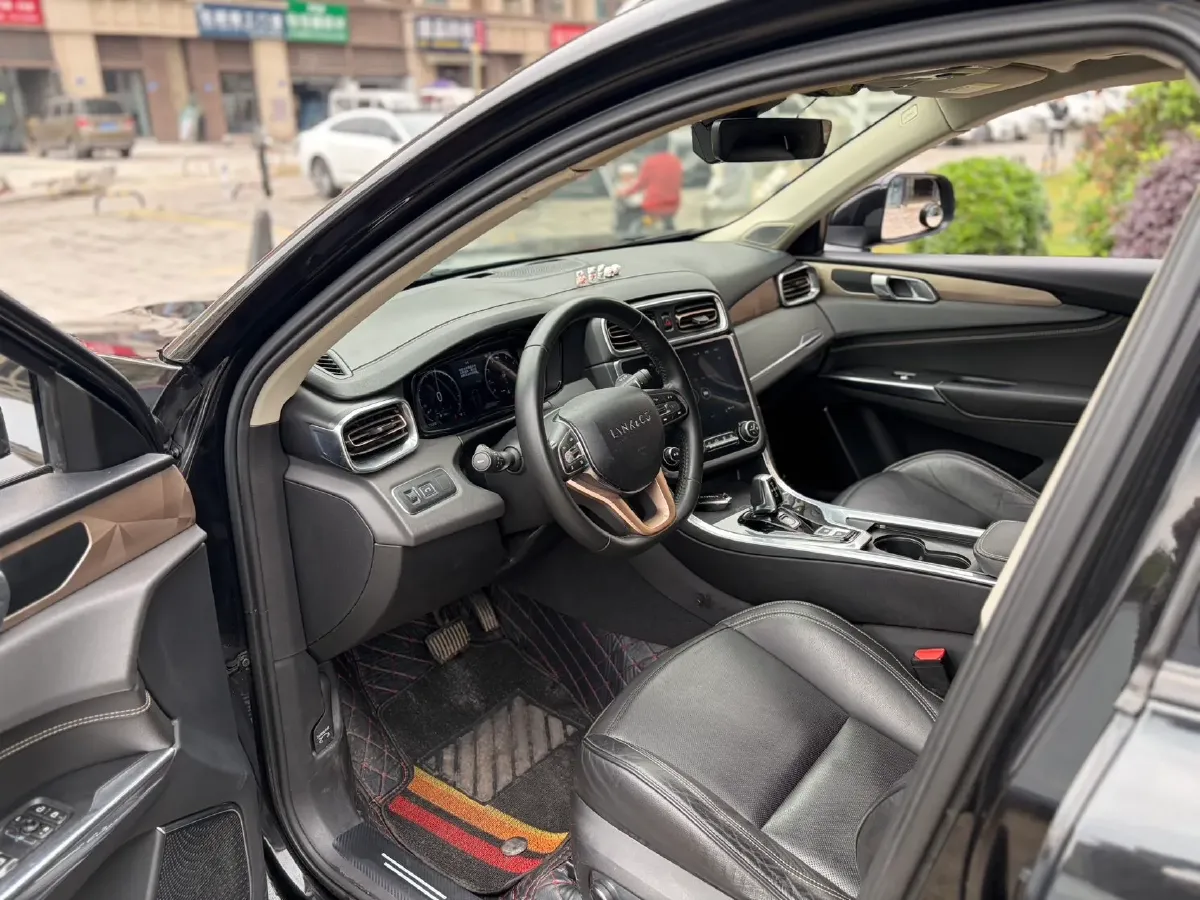 2018 Foton Tunland 2.0T 218HP L4 6AT,autocango,china used car exporter,china ev exporter,chinese used car exporter,chinese used ev exporter