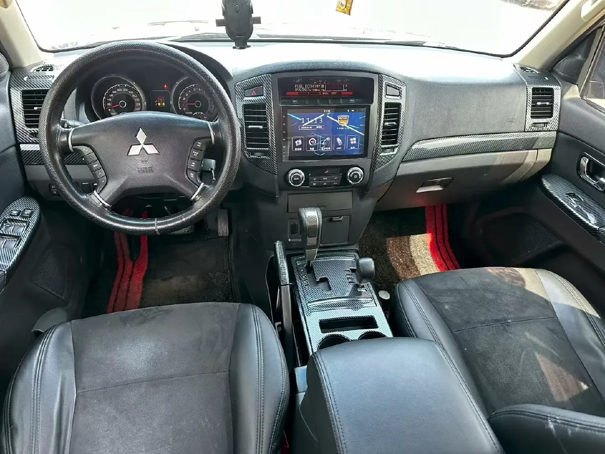 2016 Mitsubishi Pajero 3.0L 174HP V6 5AT,autocango,china used car exporter,china ev exporter,chinese used car exporter,chinese used ev exporter