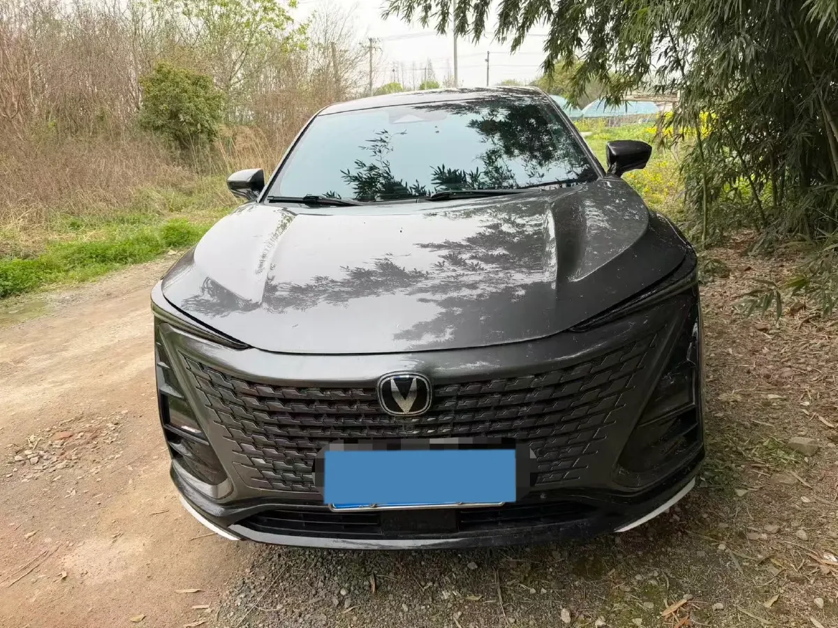 2023 ChangAn UNI-T 1.5T 188HP L4 7DCT,autocango,china used car exporter,china ev exporter,chinese used car exporter,chinese used ev exporter