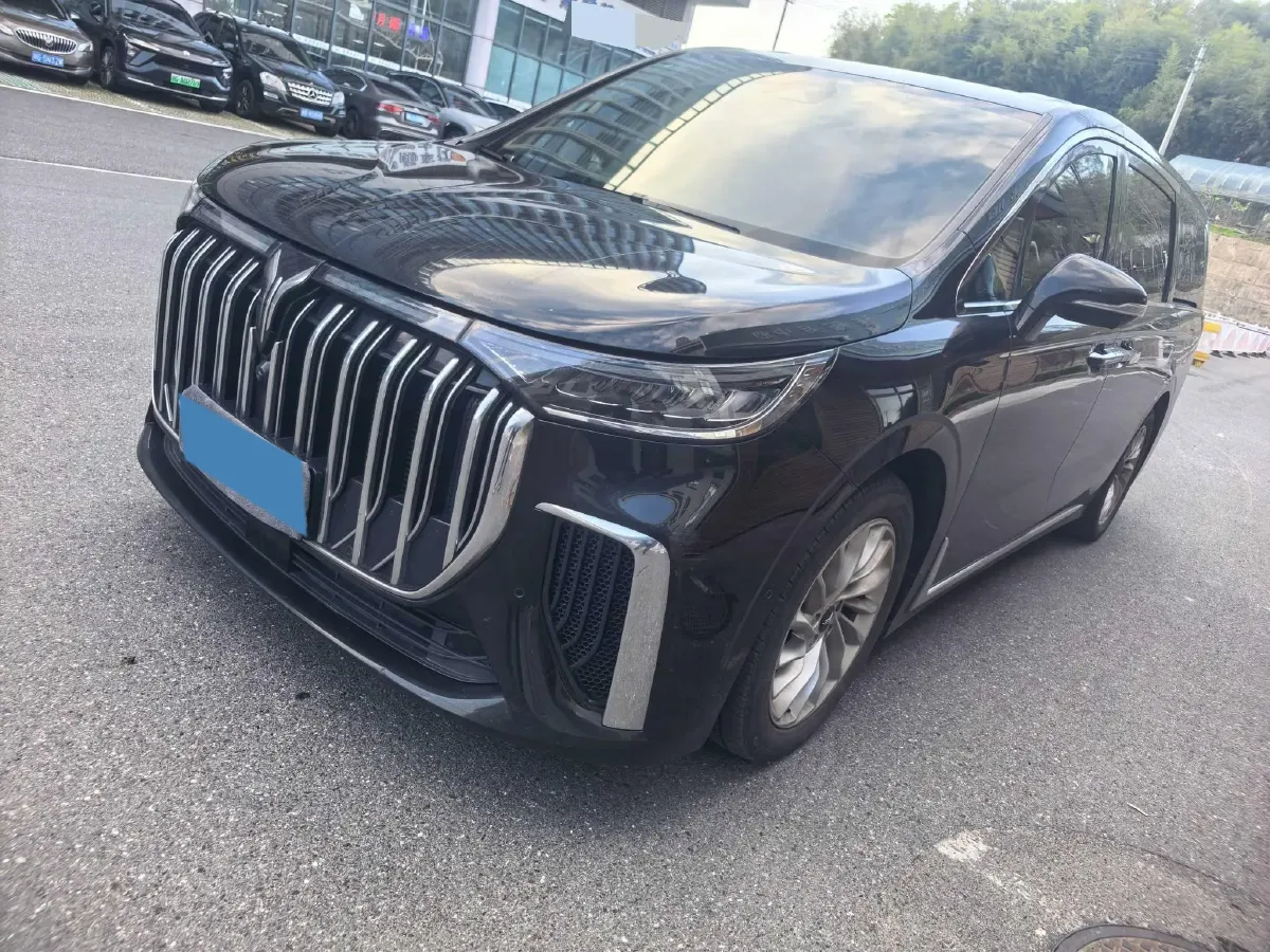 2022 Voyah Dream 1.5T 136HP L4 PHEV 25.57KWH,autocango,china used car exporter,china ev exporter,chinese used car exporter,chinese used ev exporter