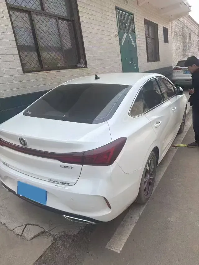 2023 ChangAn Eado 1.4T 160HP L4 7DCT,autocango,china used car exporter,china ev exporter,chinese used car exporter,chinese used ev exporter