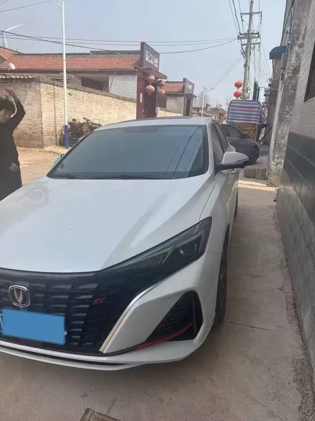 2023 ChangAn Eado 1.4T 160HP L4 7DCT,autocango,china used car exporter,china ev exporter,chinese used car exporter,chinese used ev exporter