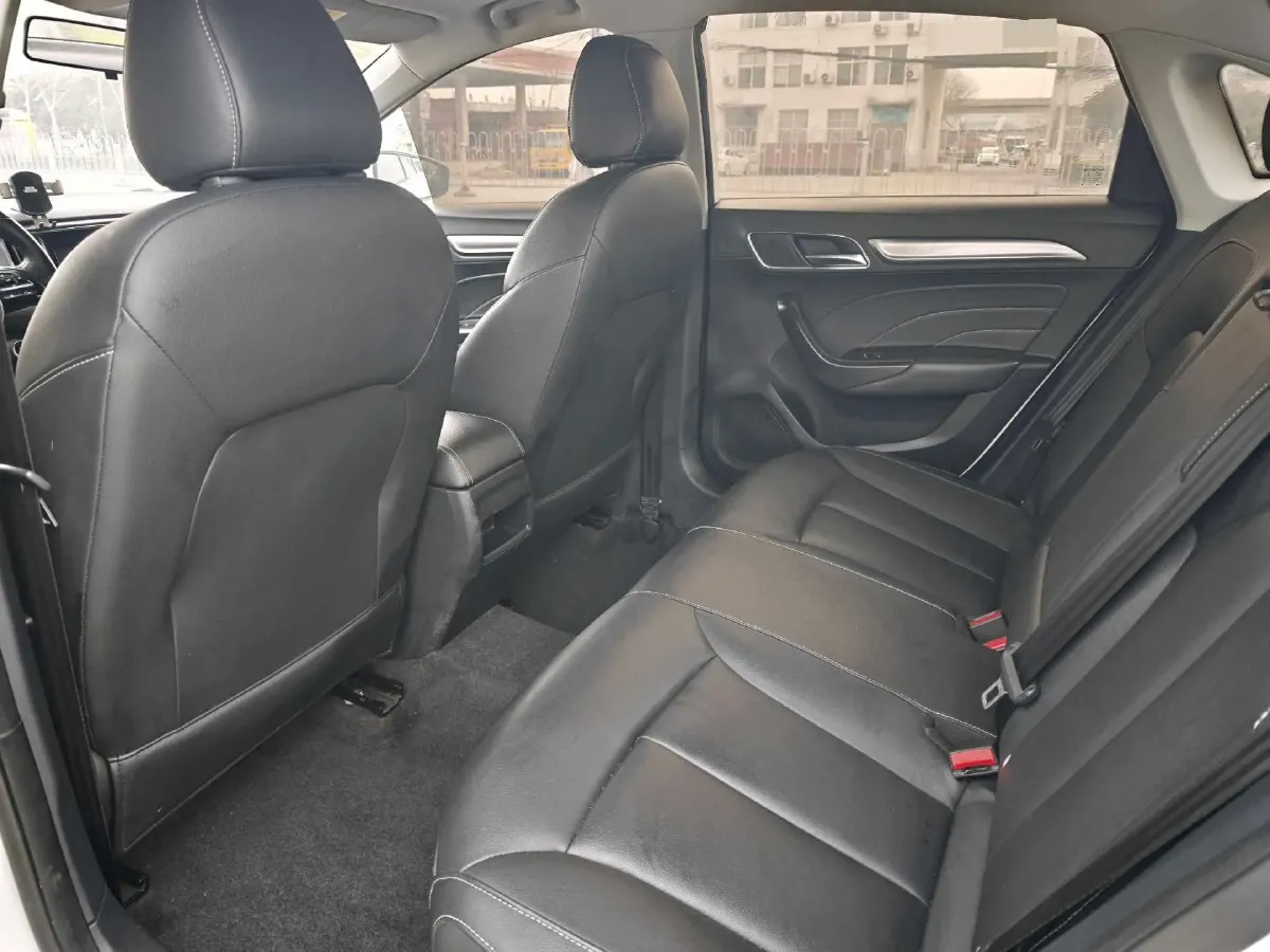 2018 HuangHai JiaoLong 2.4L 143HP L4 5AT,autocango,china used car exporter,china ev exporter,chinese used car exporter,chinese used ev exporter