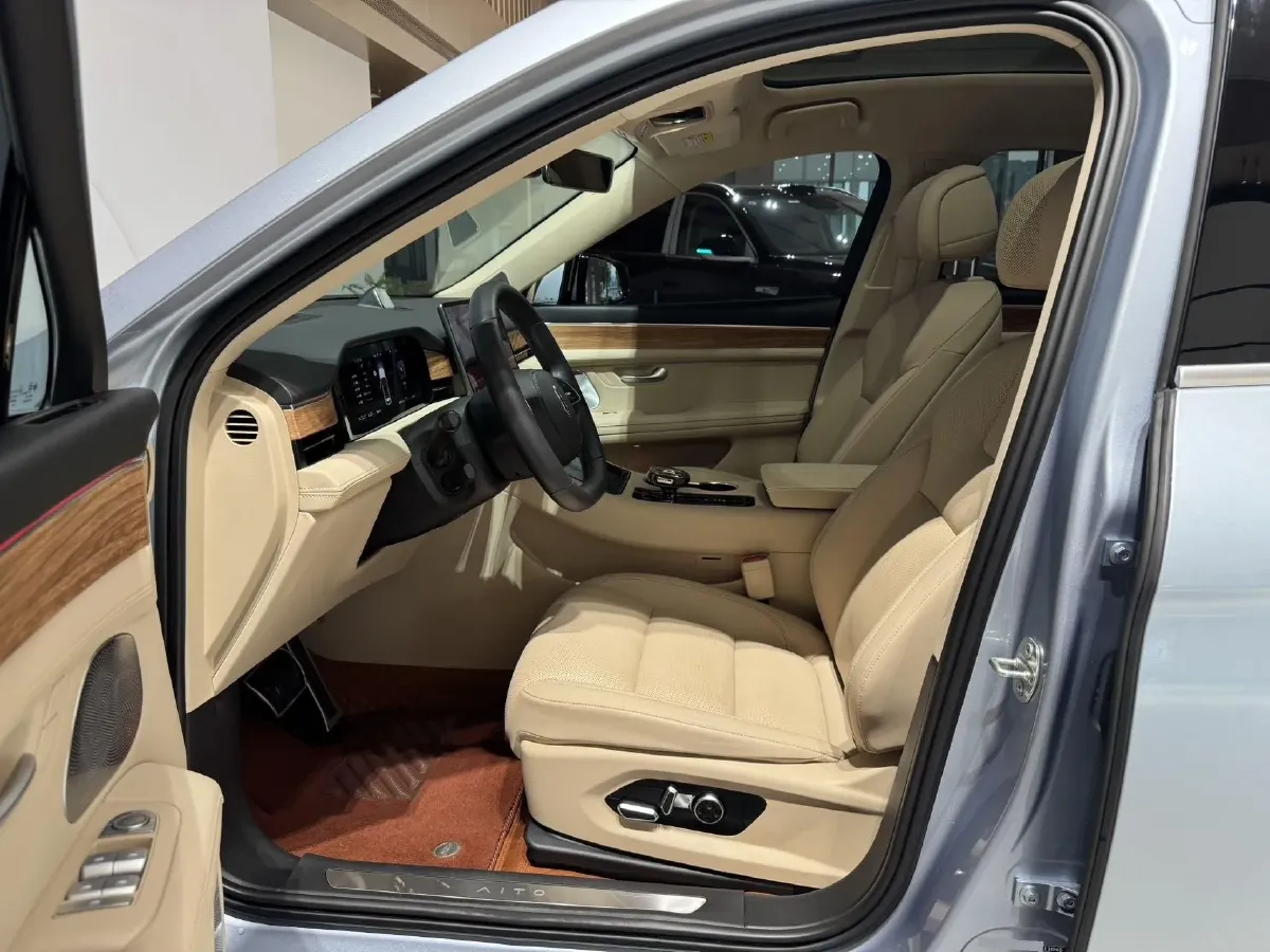 2023 HIMA AITO M5 1.5T 152HP L4 REEV 40KWH,autocango,china used car exporter,china ev exporter,chinese used car exporter,chinese used ev exporter