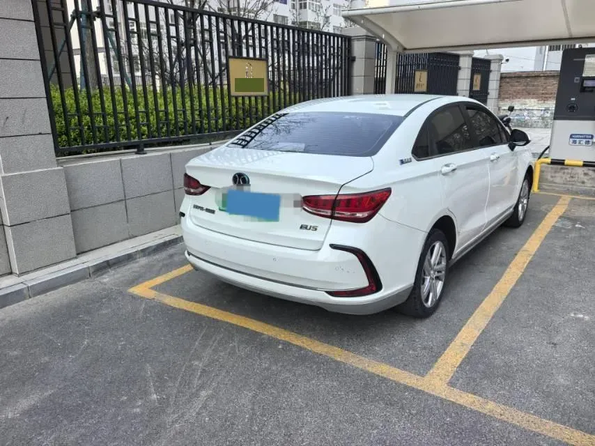 2018 Traum SEEK 5 1.5T 156HP L4 6AT,autocango,china used car exporter,china ev exporter,chinese used car exporter,chinese used ev exporter