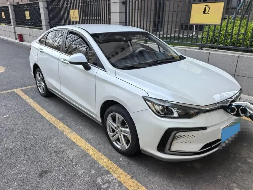 2018 Traum SEEK 5 1.5T 156HP L4 6AT,autocango,china used car exporter,china ev exporter,chinese used car exporter,chinese used ev exporter
