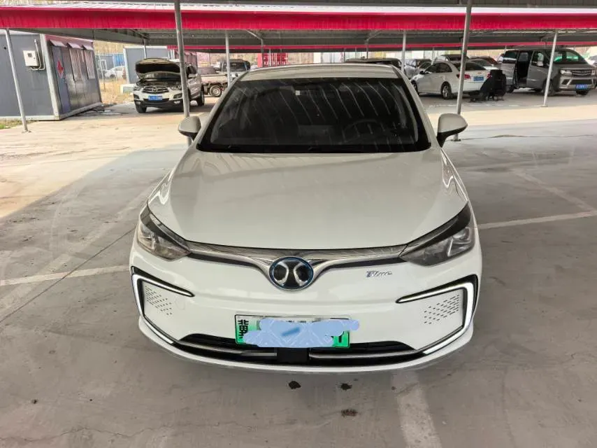 2018 Traum SEEK 5 1.5T 156HP L4 6AT,autocango,china used car exporter,china ev exporter,chinese used car exporter,chinese used ev exporter