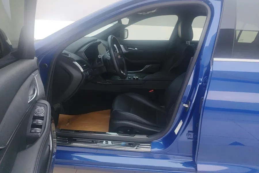 2021 Cadillac CT5 2.0T 237HP L4 10AT,autocango,china used car exporter,china ev exporter,chinese used car exporter,chinese used ev exporter