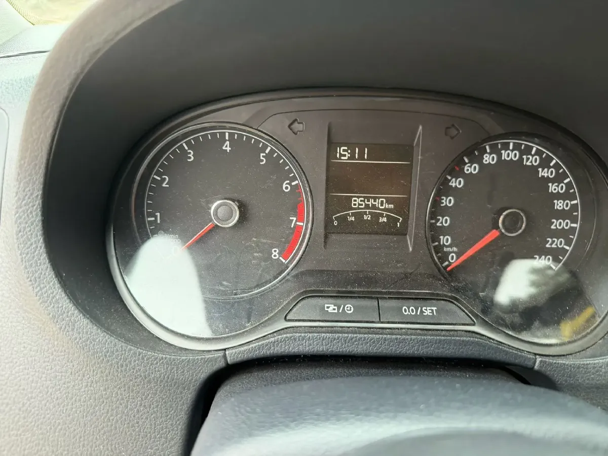 2016 Volkswagen Polo 1.4L 90HP L4 6AT,autocango,china used car exporter,china ev exporter,chinese used car exporter,chinese used ev exporter