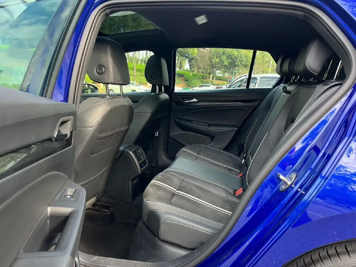 2021 Volkswagen Golf 1.4T 150HP L4 7DCT,autocango,china used car exporter,china ev exporter,chinese used car exporter,chinese used ev exporter