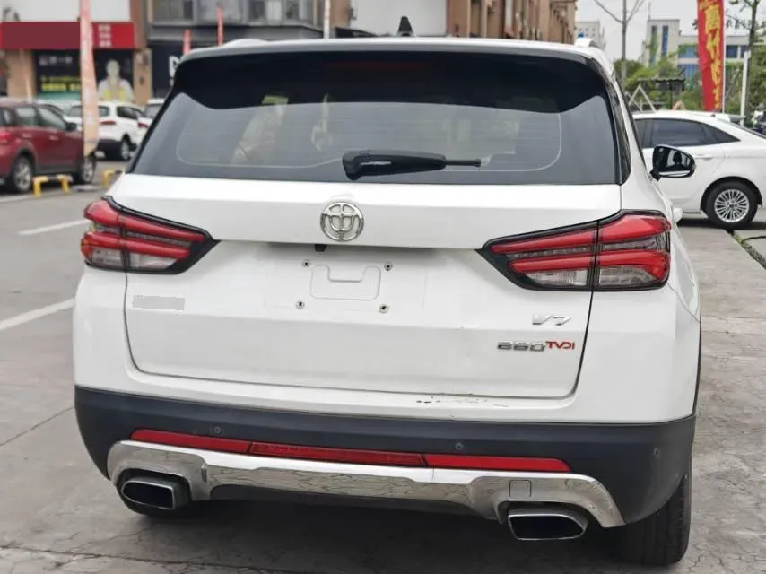 2018 Brilliance Auto V7 1.6T 204HP L4 7DCT,autocango,china used car exporter,china ev exporter,chinese used car exporter,chinese used ev exporter