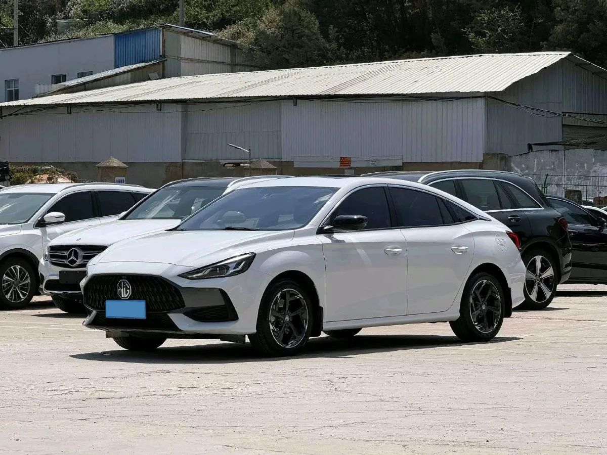 2022 MG 5 1.5T 173HP L4 7DCT,autocango,china used car exporter,china ev exporter,chinese used car exporter,chinese used ev exporter