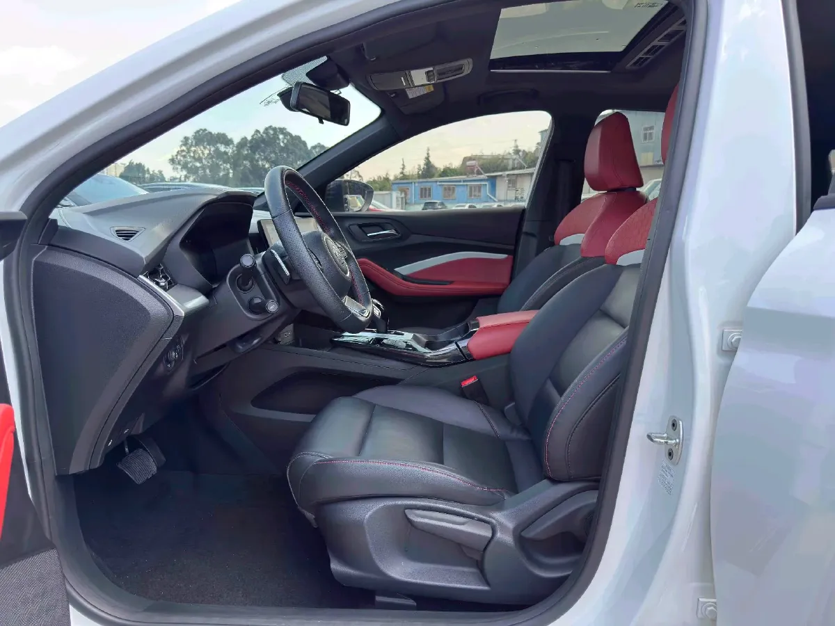 2022 MG 5 1.5T 173HP L4 7DCT,autocango,china used car exporter,china ev exporter,chinese used car exporter,chinese used ev exporter