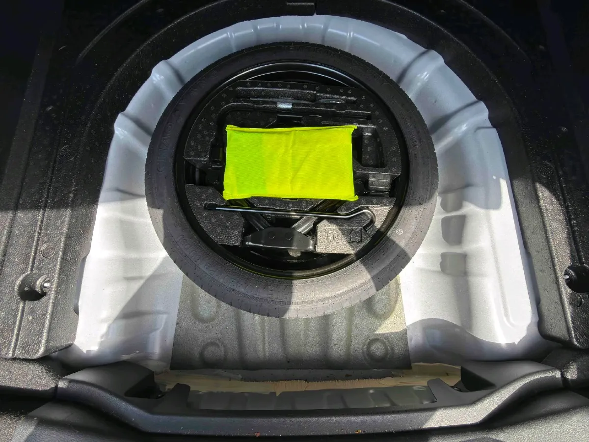 2022 MG 5 1.5T 173HP L4 7DCT,autocango,china used car exporter,china ev exporter,chinese used car exporter,chinese used ev exporter