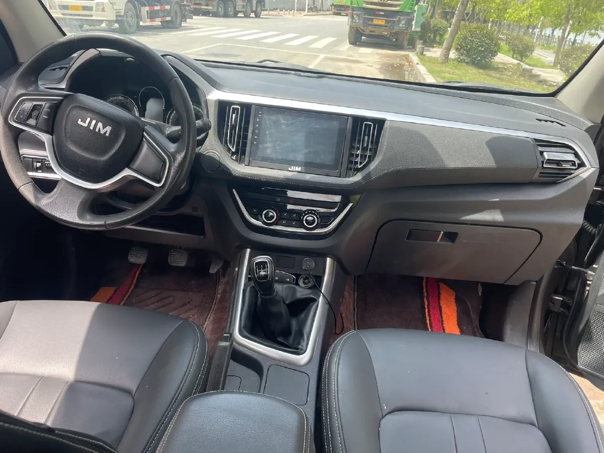 2022 Isuzu RE-MAX Jim 2.8T 120HP L4 5MT,autocango,china used car exporter,china ev exporter,chinese used car exporter,chinese used ev exporter
