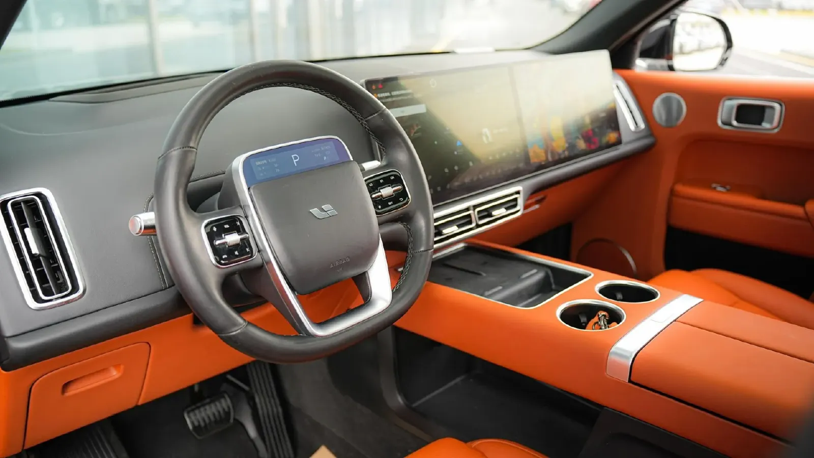 2023 Li L8 Range Extended 154HP REEV 40.9KWH,autocango,china used car exporter,china ev exporter,chinese used car exporter,chinese used ev exporter