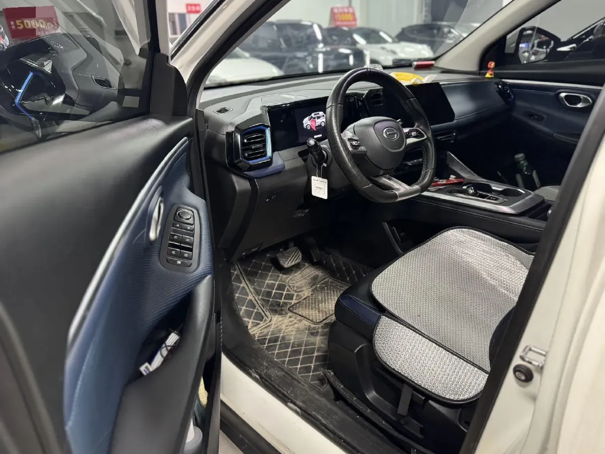 2023 GAC Trumpchi GS3 1.5T 177HP L4 7DCT,autocango,china used car exporter,china ev exporter,chinese used car exporter,chinese used ev exporter