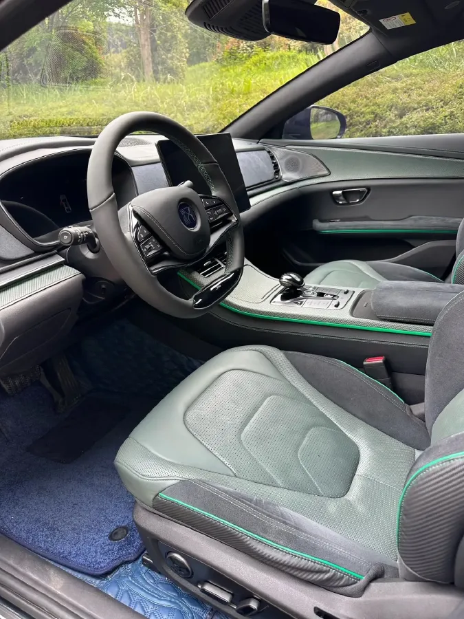 2022 Toyota Highlander 2.5L 192HP L4 E-CVT Hybrid,autocango,china used car exporter,china ev exporter,chinese used car exporter,chinese used ev exporter