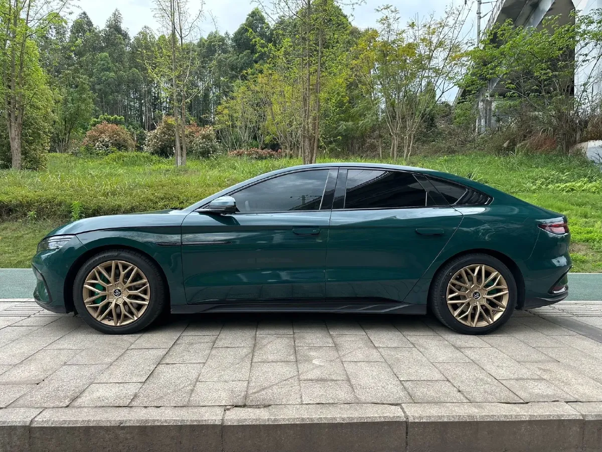 2022 Toyota Highlander 2.5L 192HP L4 E-CVT Hybrid,autocango,china used car exporter,china ev exporter,chinese used car exporter,chinese used ev exporter