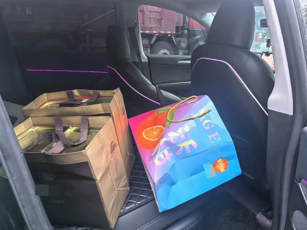 2022 Tesla Model Y BEV 60KWH,autocango,china used car exporter,china ev exporter,chinese used car exporter,chinese used ev exporter