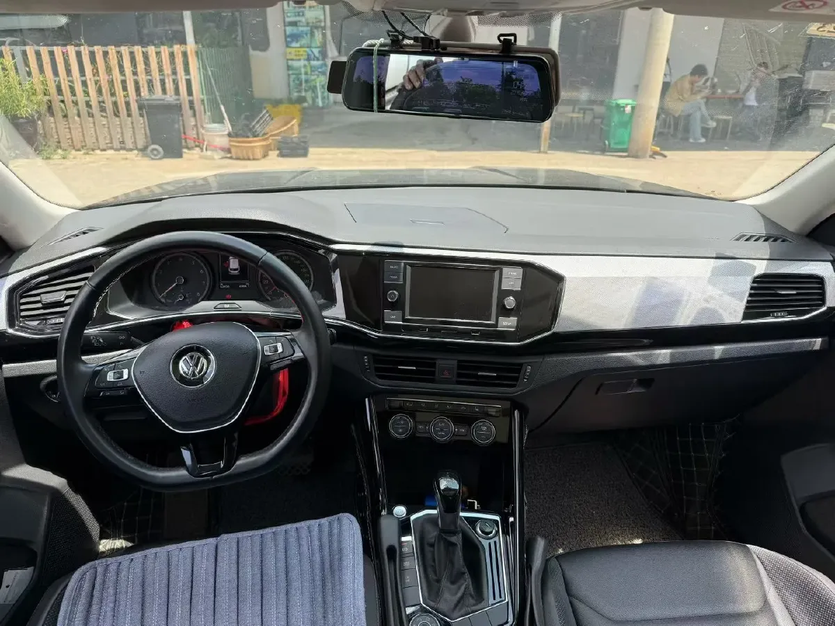 2019 MINI CLUBMAN 1.5T 102HP L3 6AT,autocango,china used car exporter,china ev exporter,chinese used car exporter,chinese used ev exporter