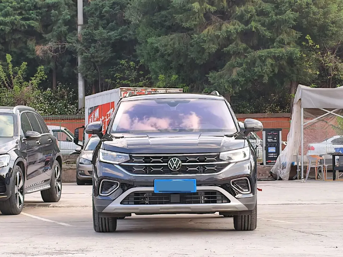 2024 Volkswagen Tayron 1.5T 160HP L4 7DCT,autocango,china used car exporter,china ev exporter,chinese used car exporter,chinese used ev exporter
