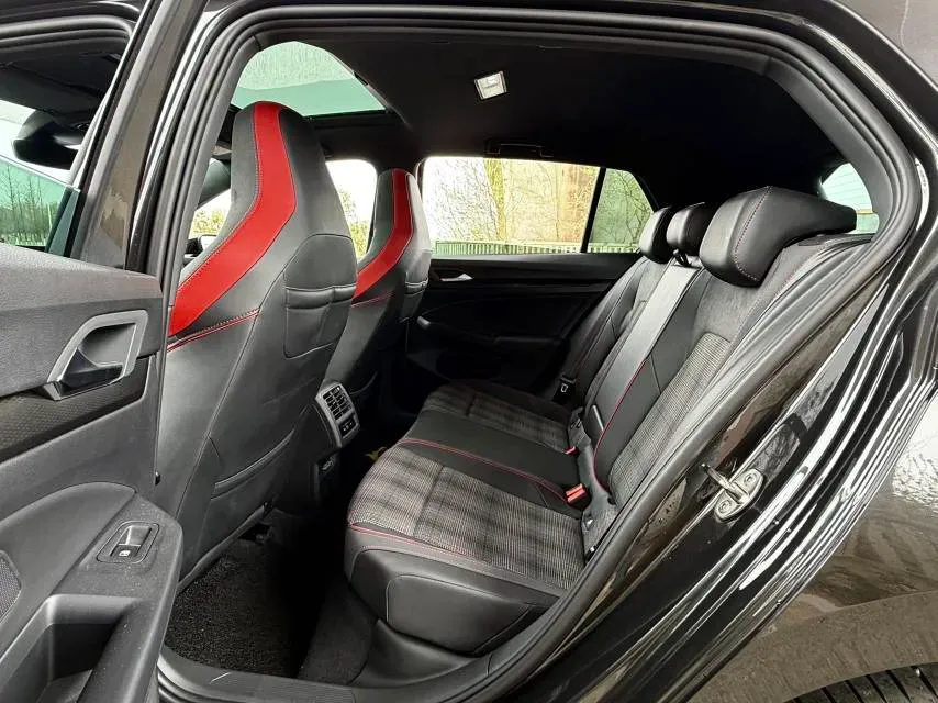 2021 Honda CR-V 1.5T 193HP L4 CVT,autocango,china used car exporter,china ev exporter,chinese used car exporter,chinese used ev exporter