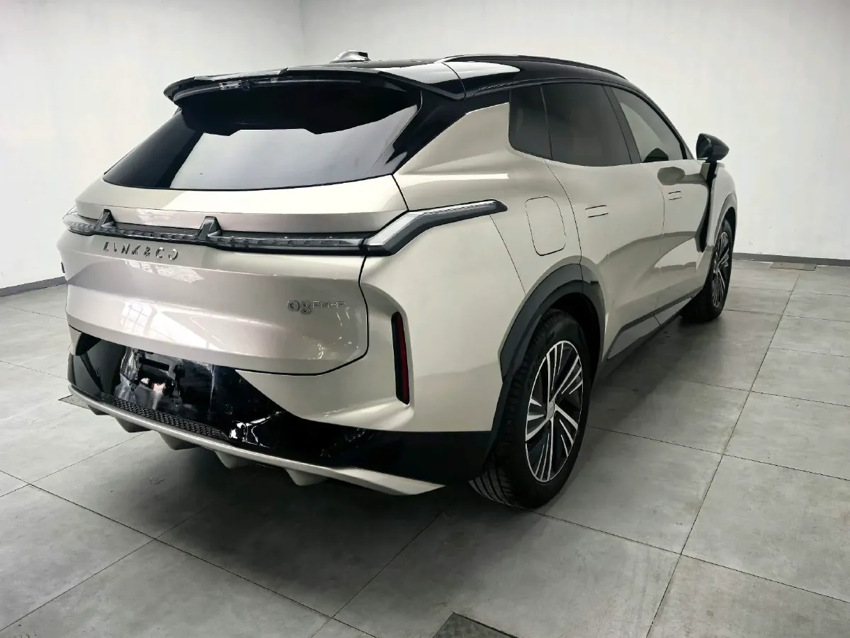 2025 LYNK&CO 08 EM-P 1.5T 163HP L4 3DHT PHEV 21.2KWH,autocango,china used car exporter,china ev exporter,chinese used car exporter,chinese used ev exporter