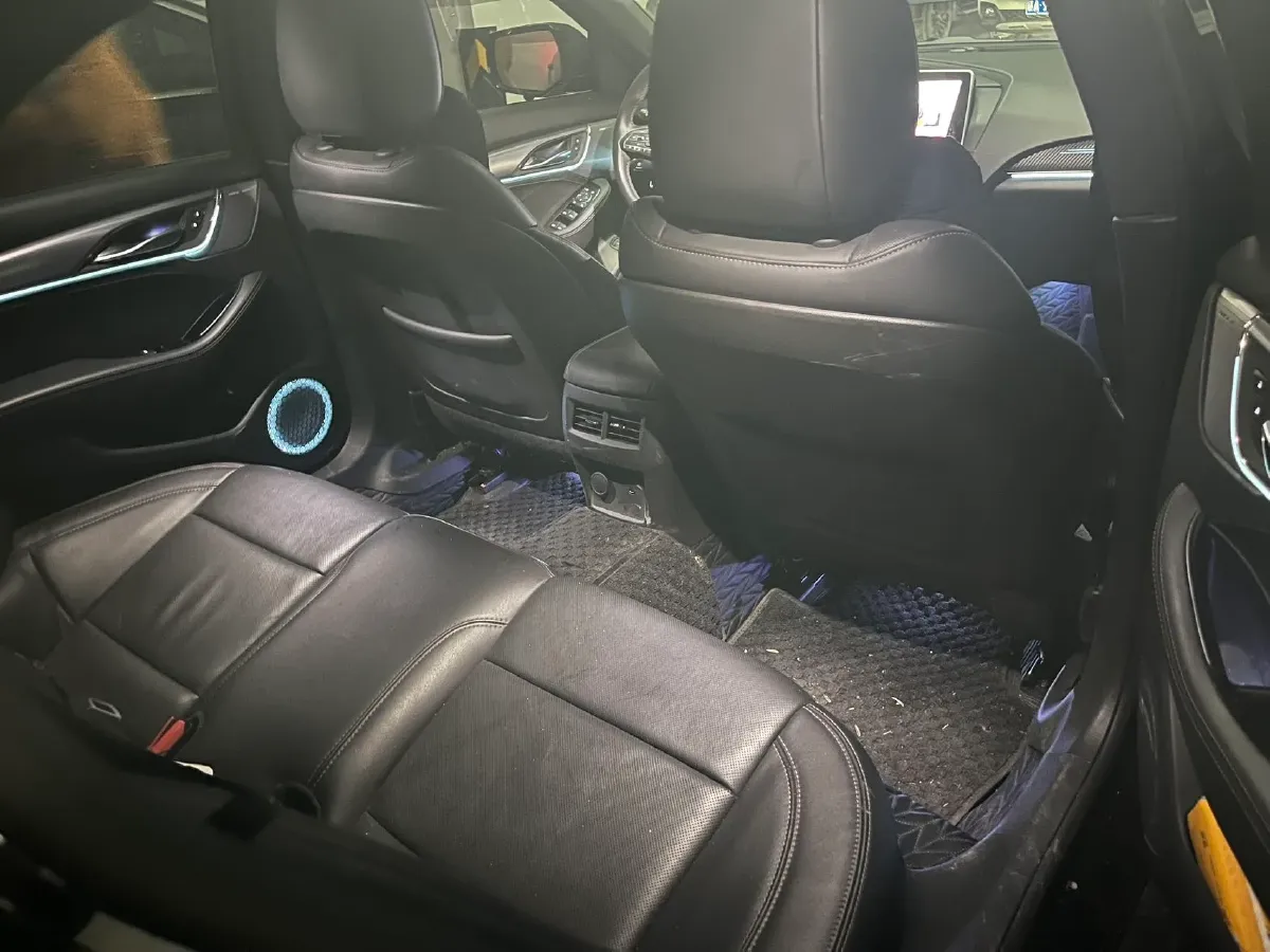 2023 Cadillac CT5 2.0T 237HP L4 10AT,autocango,china used car exporter,china ev exporter,chinese used car exporter,chinese used ev exporter