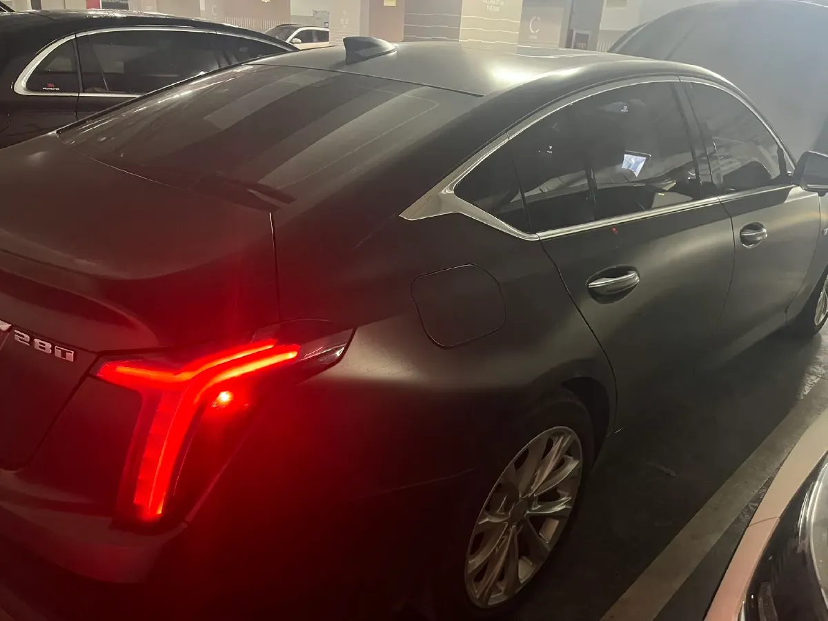 2023 Cadillac CT5 2.0T 237HP L4 10AT,autocango,china used car exporter,china ev exporter,chinese used car exporter,chinese used ev exporter
