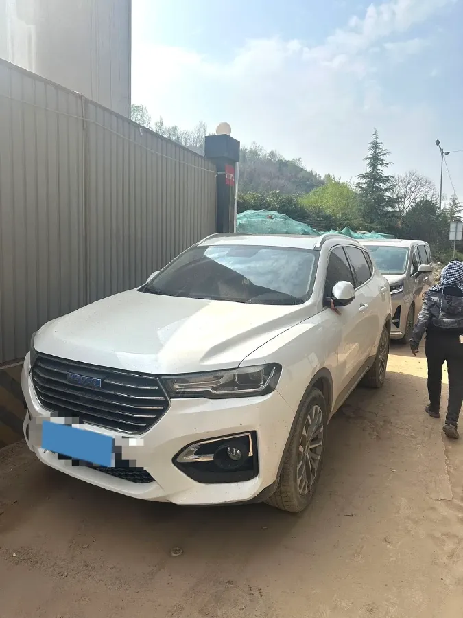 2019 Haval H6 1.5T 169HP L4 7DCT,autocango,china used car exporter,china ev exporter,chinese used car exporter,chinese used ev exporter