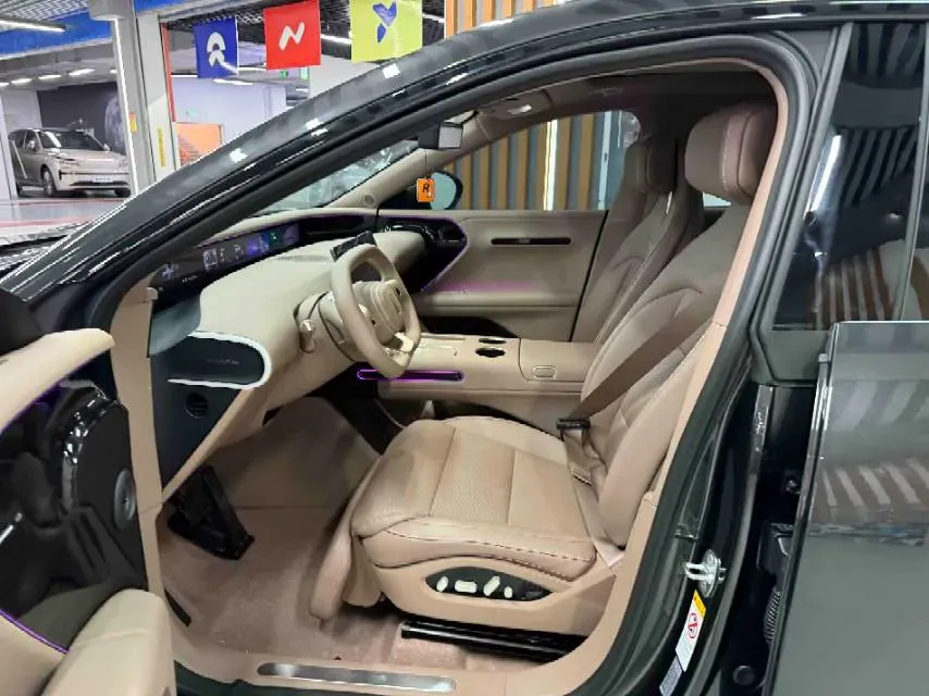 2026 Avatr 07 BEV,autocango,china used car exporter,china ev exporter,chinese used car exporter,chinese used ev exporter