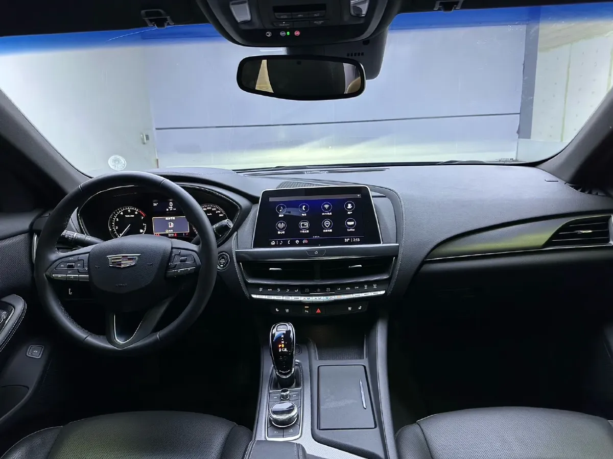 2022 Cadillac CT5 2.0T 237HP L4 10AT,autocango,china used car exporter,china ev exporter,chinese used car exporter,chinese used ev exporter