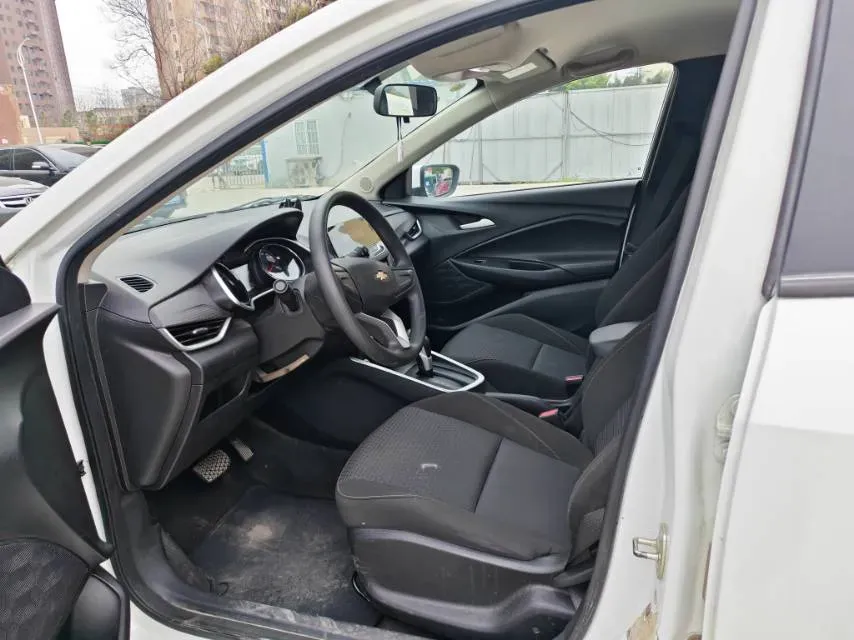 2020 Chevrolet Cavalier 1.0T 125HP L3 6AT,autocango,china used car exporter,china ev exporter,chinese used car exporter,chinese used ev exporter